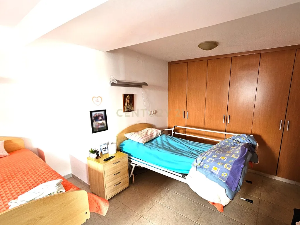 Oportunidade Única! Moradia com Afetação a Serviços, a Funcionar como Lar de Idosos Licenciado em Porto Salvo, Oeiras - Moradia + Trespasse - Image 31